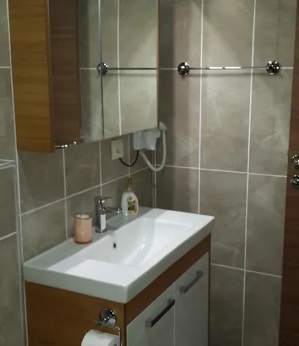 Sonmezoglu Apart アパートホテル