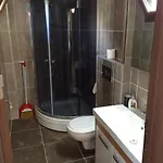 Apart Otel Sonmezoglu Apart *